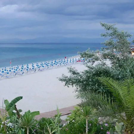 Marina Di Bordila - Parghelia Villa Tropea