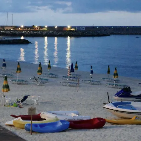 Marina Di Bordila - Parghelia Villa *